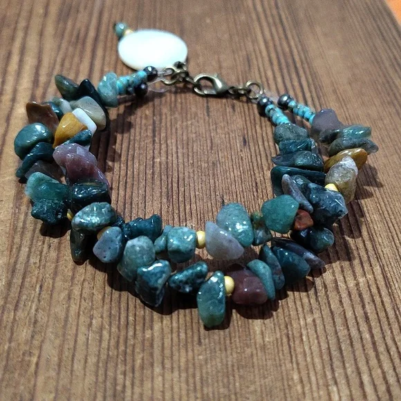 Natural Stone Beaded Bracelet with Mother Pearl Shell Charm,  Handmade - Picture 4 of 6